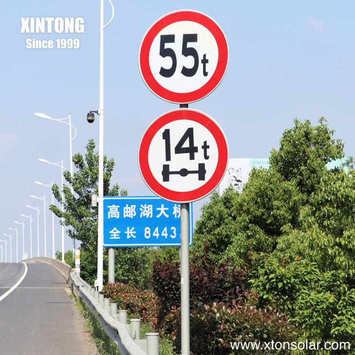 Panneau de signalisation routière Europe standard