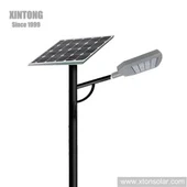 Réverbère solaire LED avec poteau de 8 m